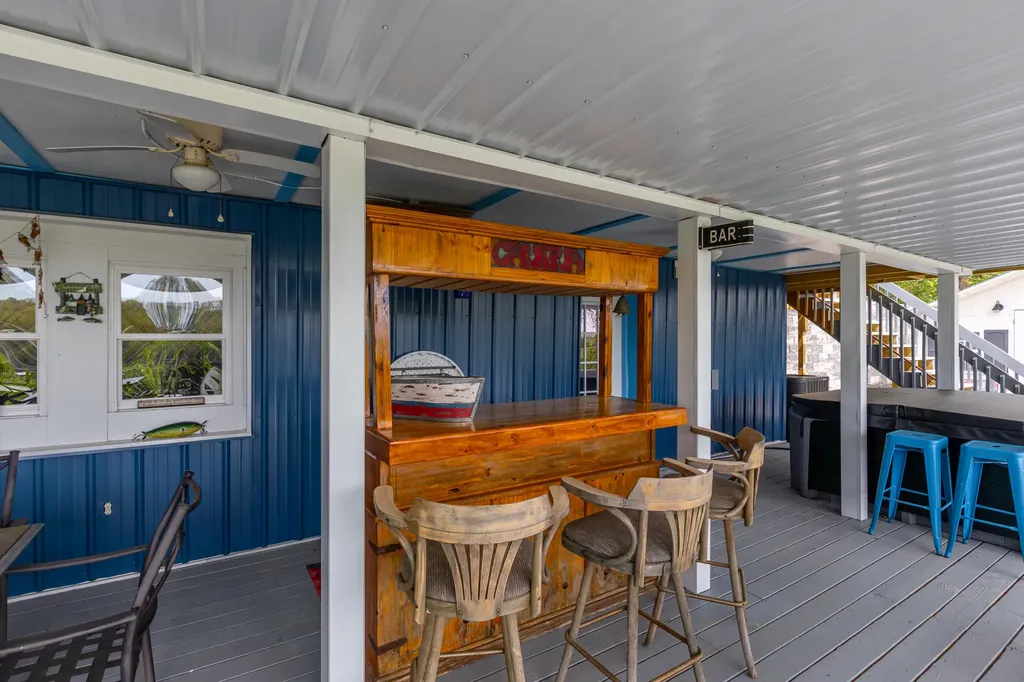 178 Lakeview Point Road Harrodsburg KY 40330