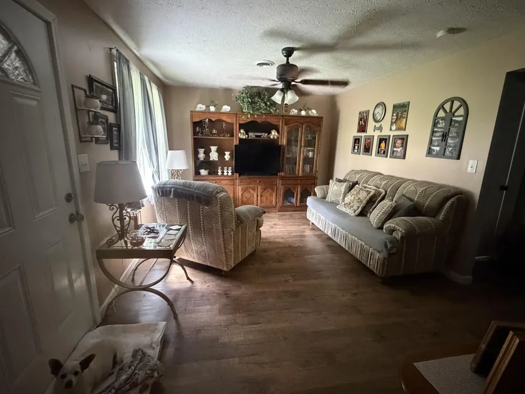 212 N 5th Street Williamsburg KY 40769