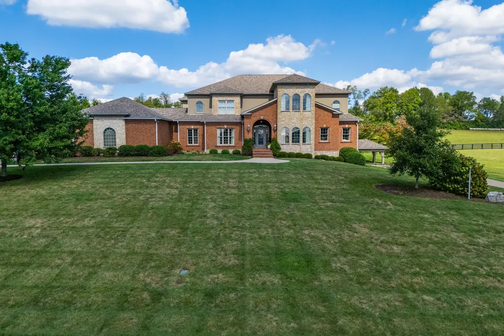 204 Porta Verde Nicholasville KY 40356