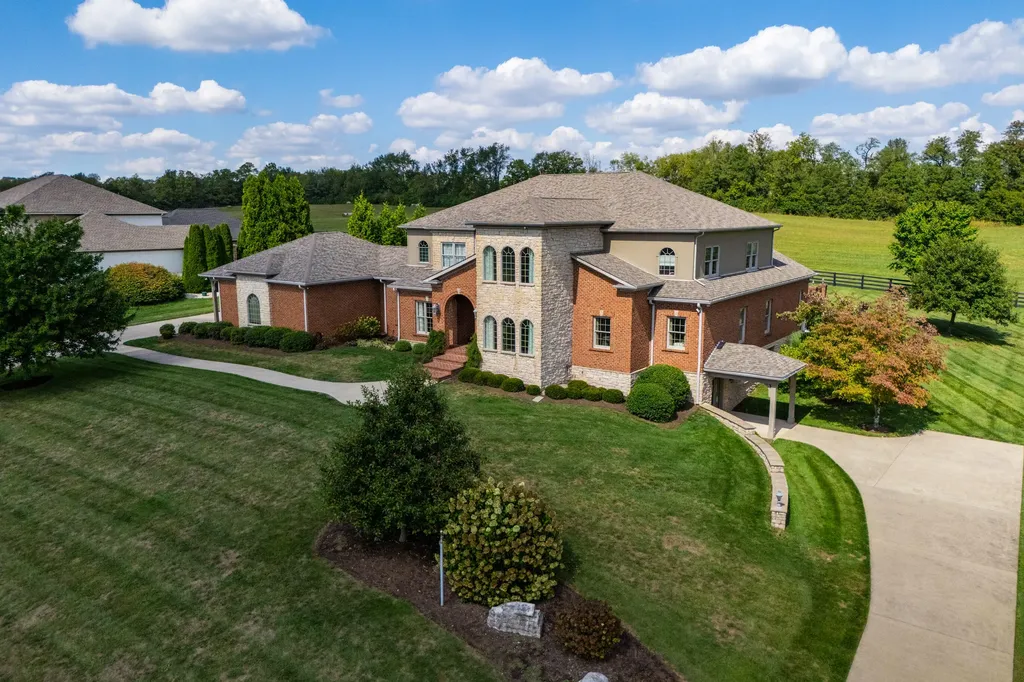 204 Porta Verde Nicholasville KY 40356