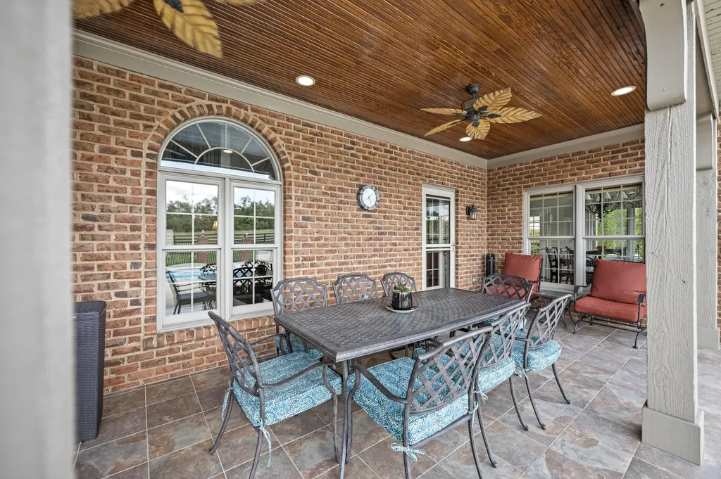 204 Porta Verde Nicholasville KY 40356