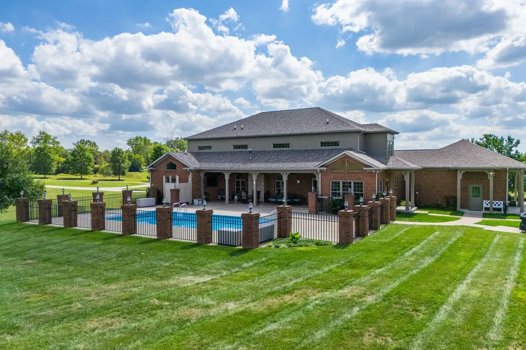 204 Porta Verde Nicholasville KY 40356