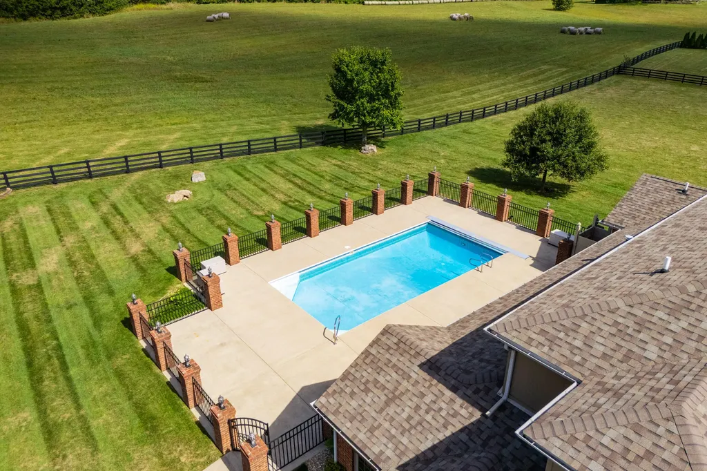 204 Porta Verde Nicholasville KY 40356