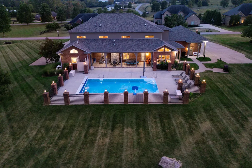204 Porta Verde Nicholasville KY 40356