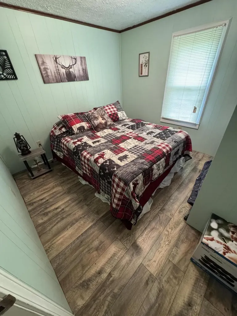 454 SW Four Mile, Right Fork Road Fourmile KY 40939
