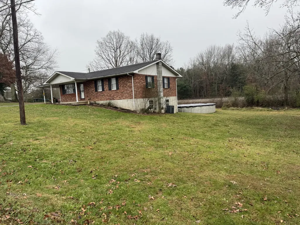 5676 State Highway 1651 Pine Knot KY 42635