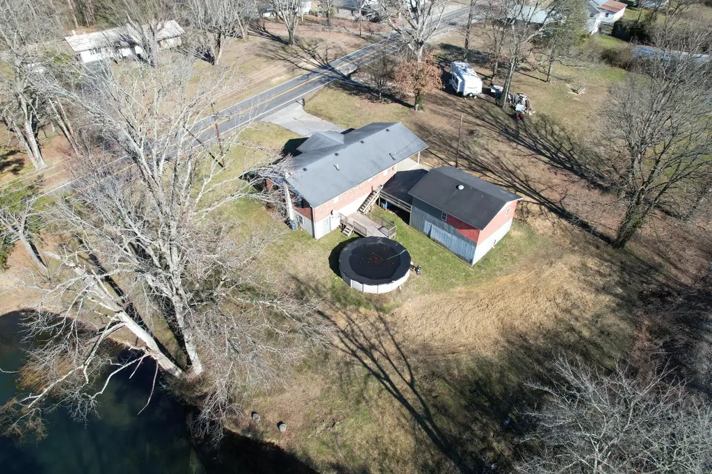 5676 State Highway 1651 Pine Knot KY 42635
