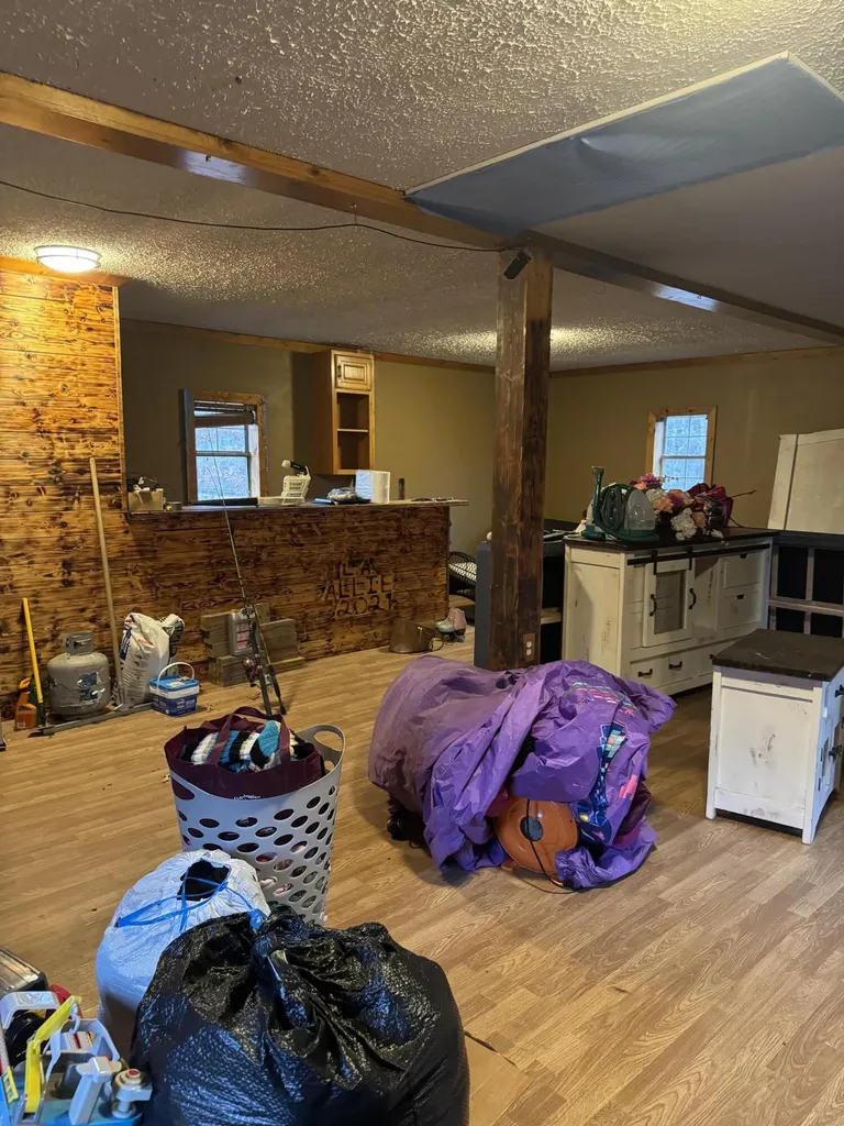 5676 State Highway 1651 Pine Knot KY 42635