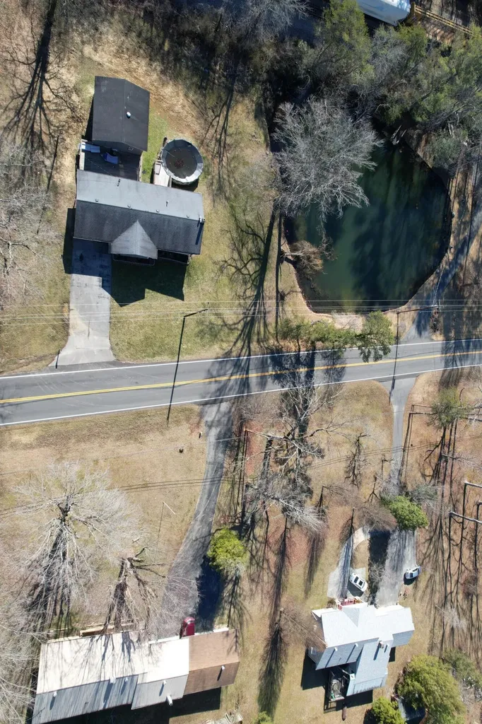5676 State Highway 1651 Pine Knot KY 42635
