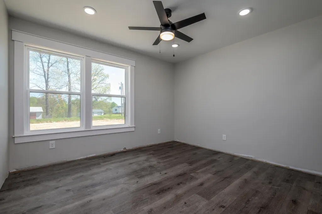 1859 Maxey Flat Road Hillsboro KY 41049