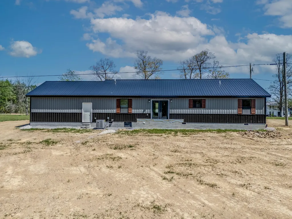 1859 Maxey Flat Road Hillsboro KY 41049