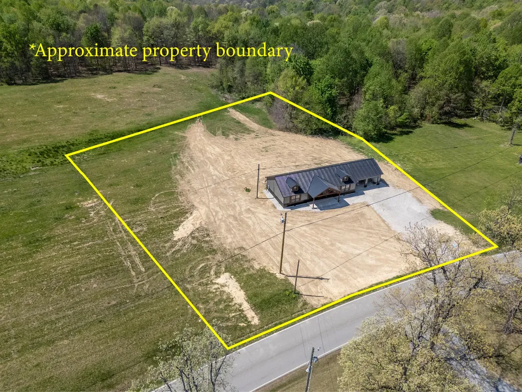 1859 Maxey Flat Road Hillsboro KY 41049