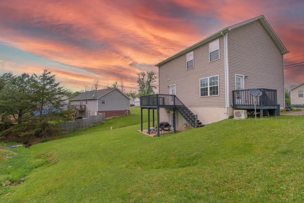 20 Hibiscus Court Morehead KY 40351