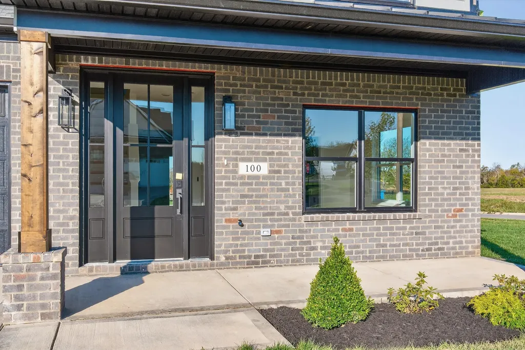 100 Makayla Trail Nicholasville KY 40356