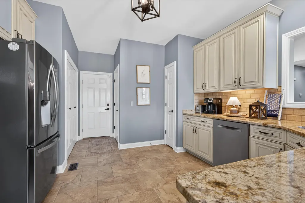 105 Elm Fork Drive Paris KY 40361