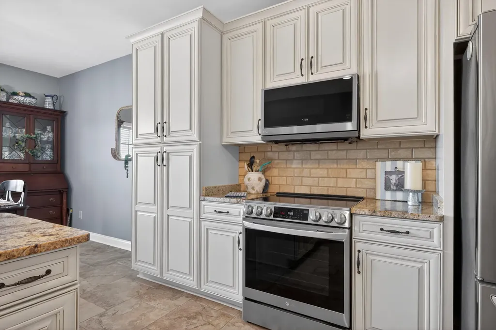 105 Elm Fork Drive Paris KY 40361