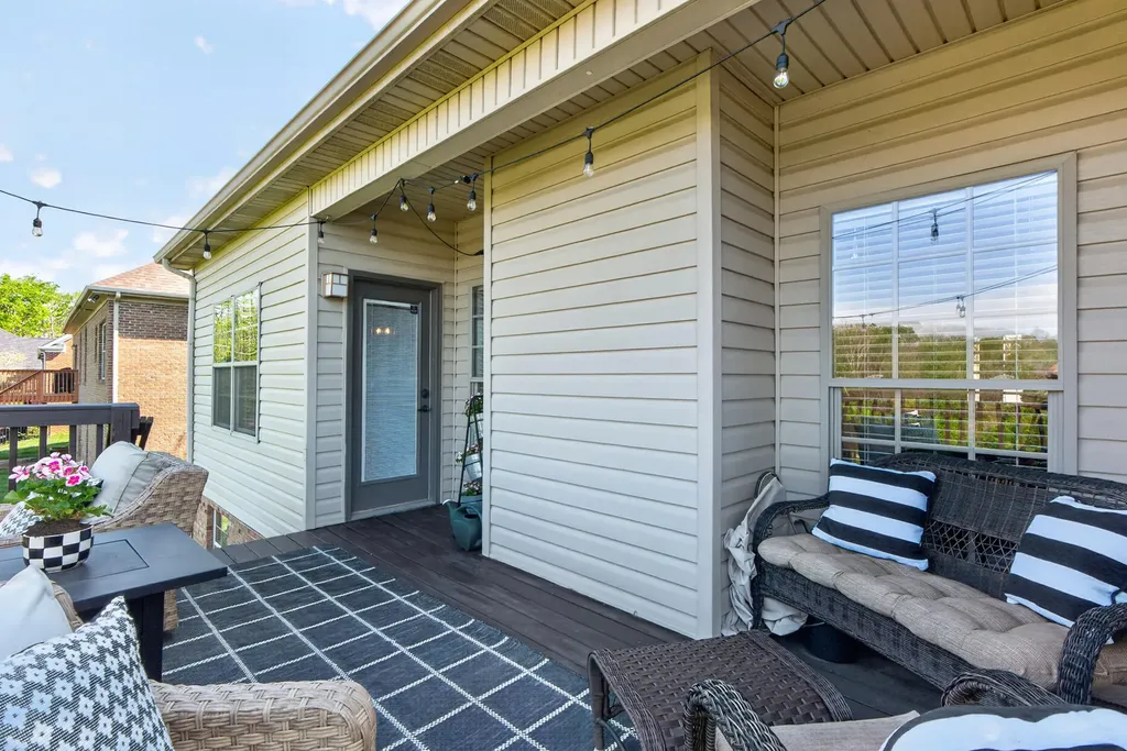 105 Elm Fork Drive Paris KY 40361