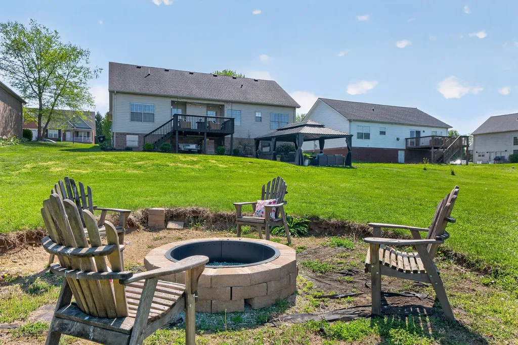 105 Elm Fork Drive Paris KY 40361