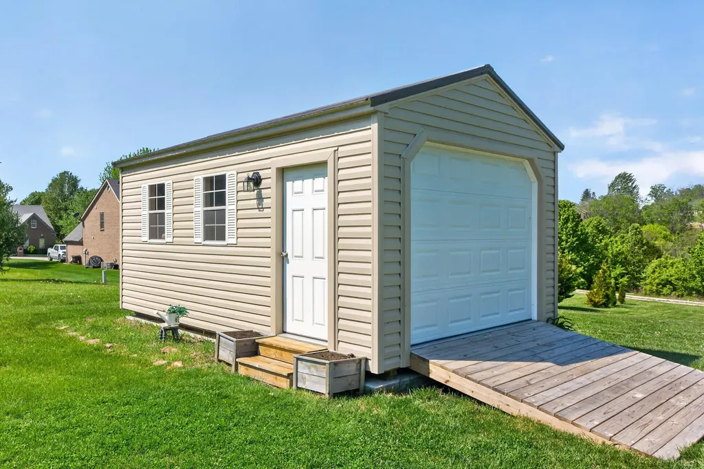 105 Elm Fork Drive Paris KY 40361