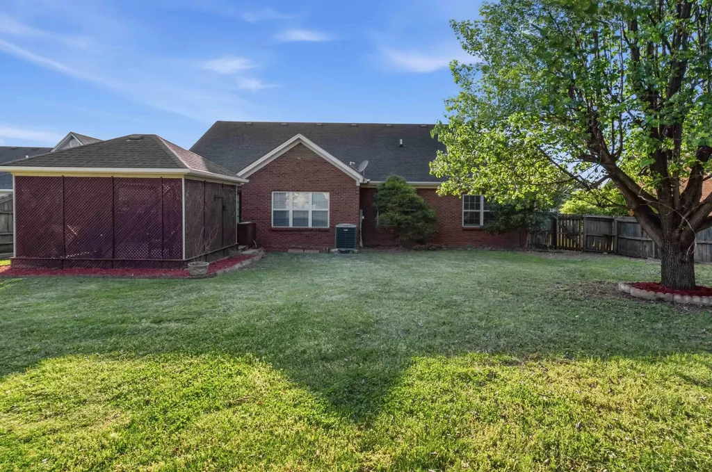 616 Shetland Drive Richmond KY 40475