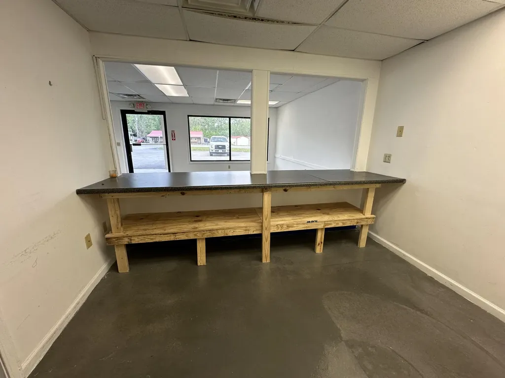 8669 Us-25 Corbin KY 40701