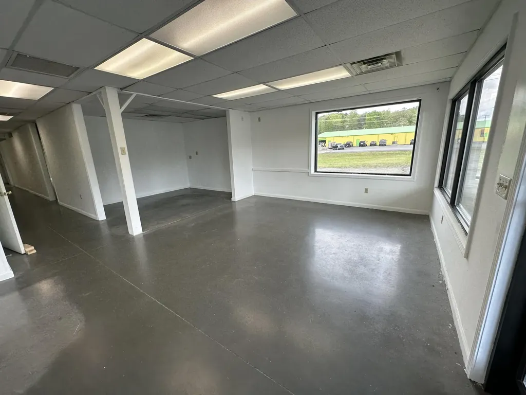 8669 Us-25 Corbin KY 40701