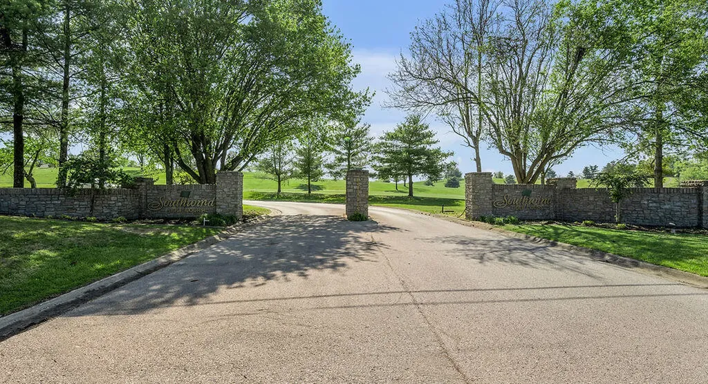 142 Clubhouse Drive Winchester KY 40391