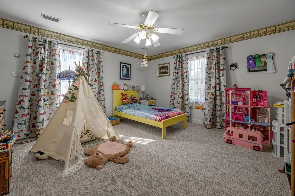 142 Clubhouse Drive Winchester KY 40391