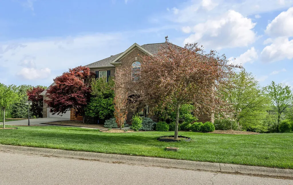 142 Clubhouse Drive Winchester KY 40391
