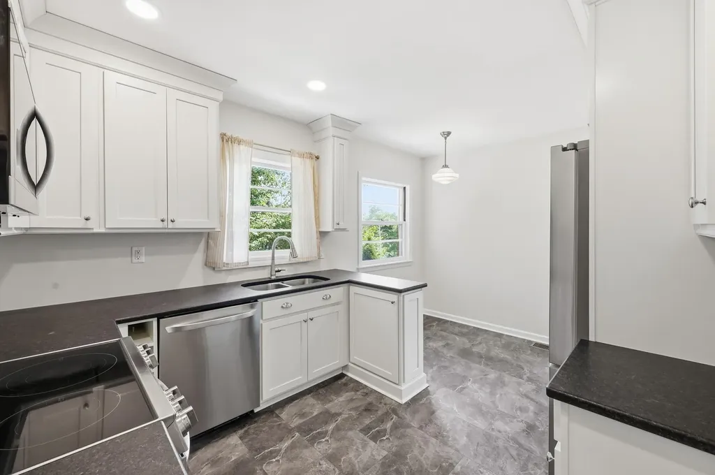 108 Holly Street Berea KY 40403