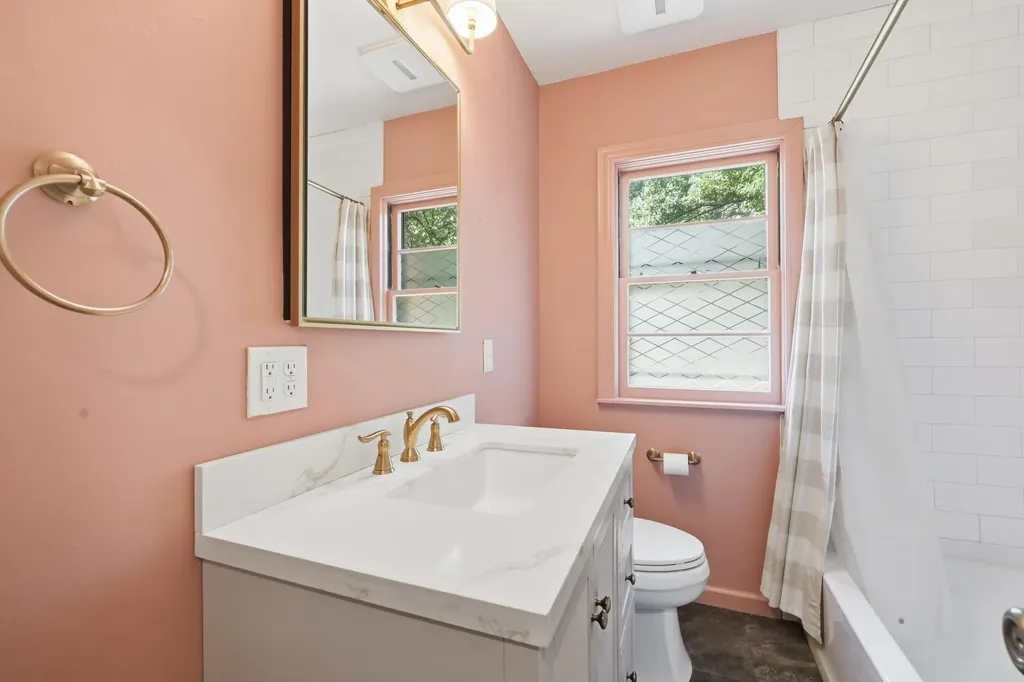 108 Holly Street Berea KY 40403
