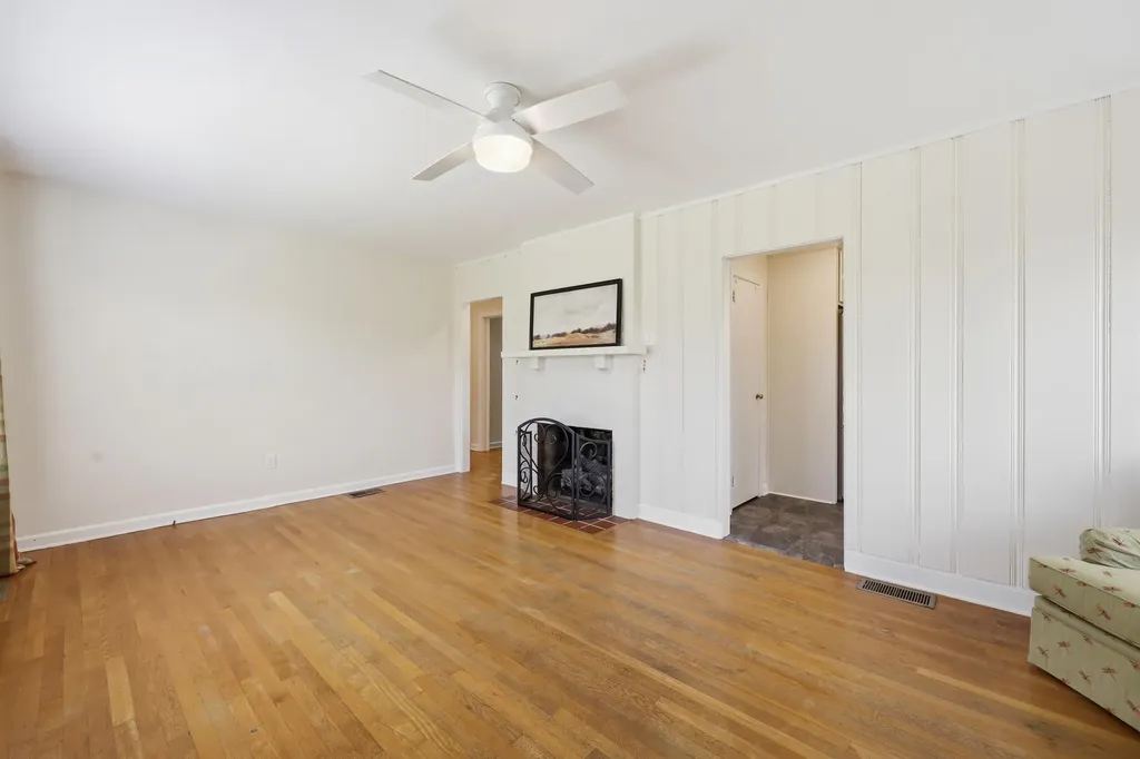 108 Holly Street Berea KY 40403