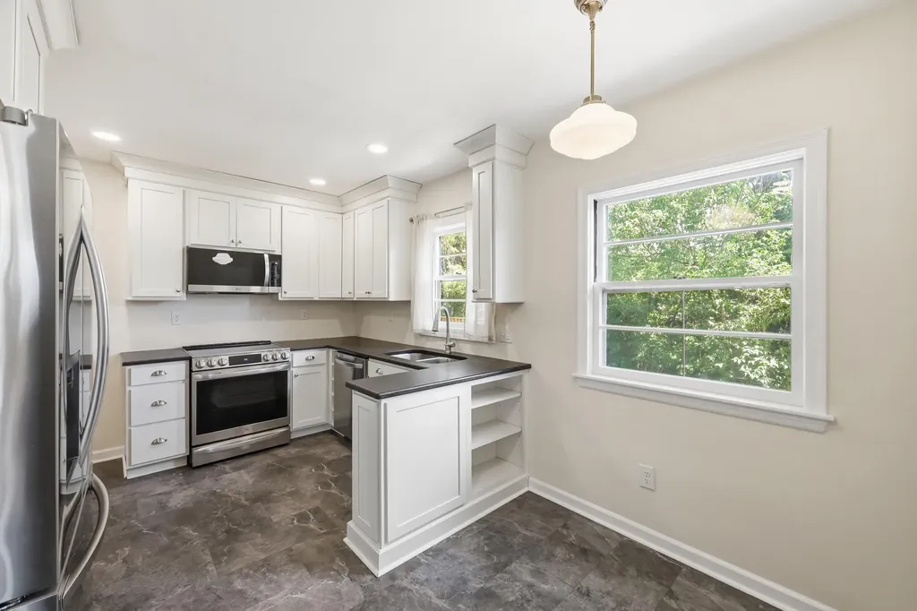 108 Holly Street Berea KY 40403
