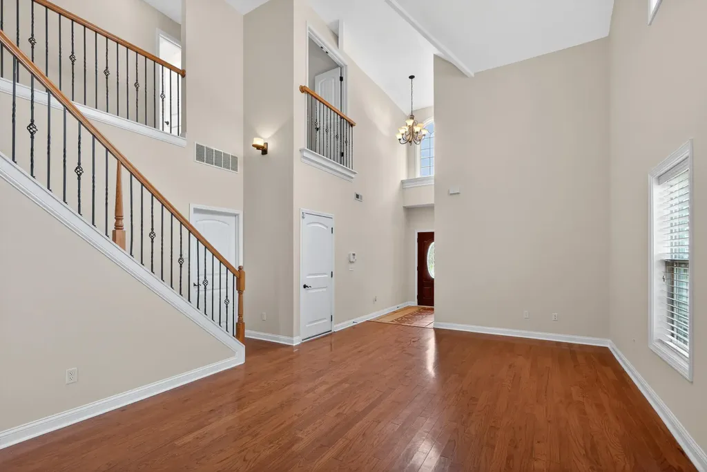 3373 Hibernia Pass Lexington KY 40509