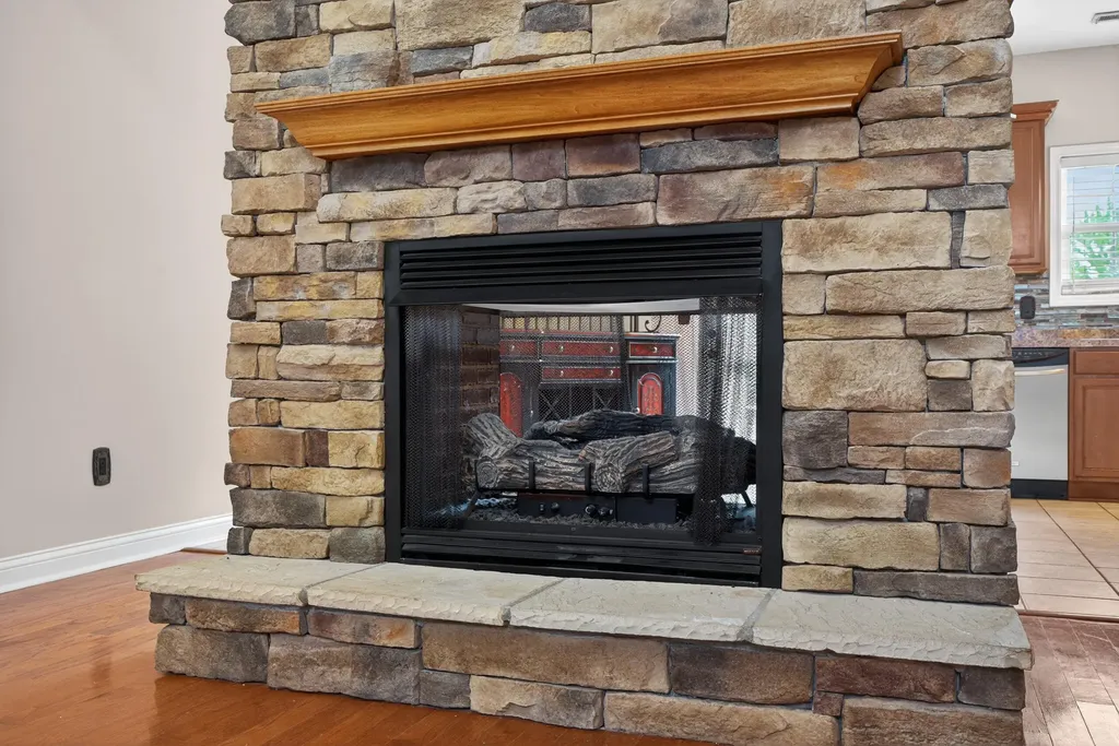 3373 Hibernia Pass Lexington KY 40509