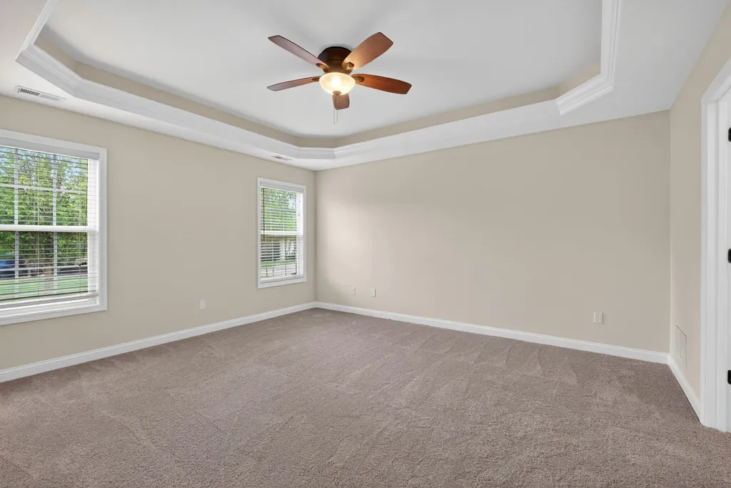 3373 Hibernia Pass Lexington KY 40509