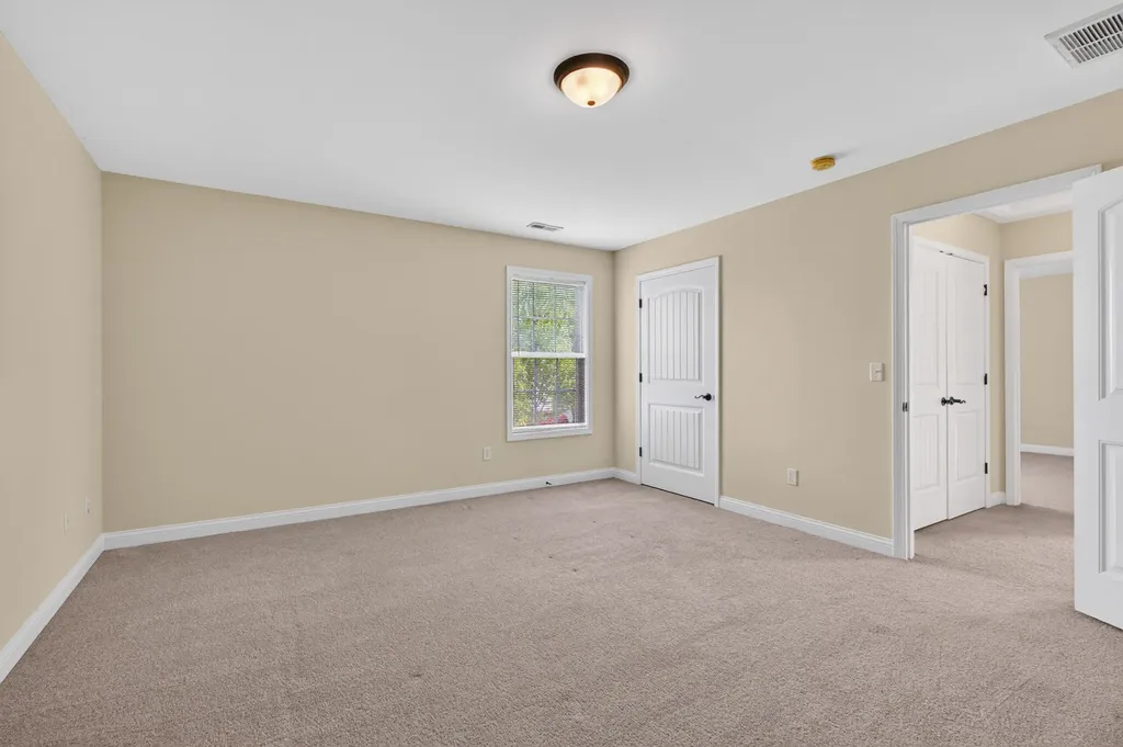 3373 Hibernia Pass Lexington KY 40509