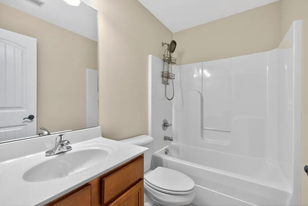 3373 Hibernia Pass Lexington KY 40509