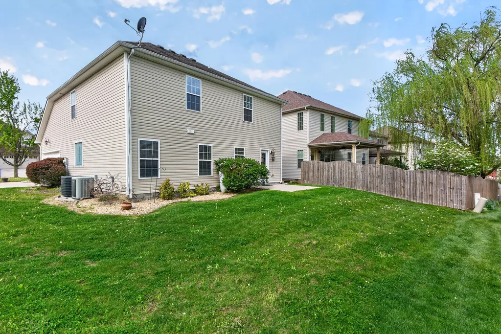 3373 Hibernia Pass Lexington KY 40509