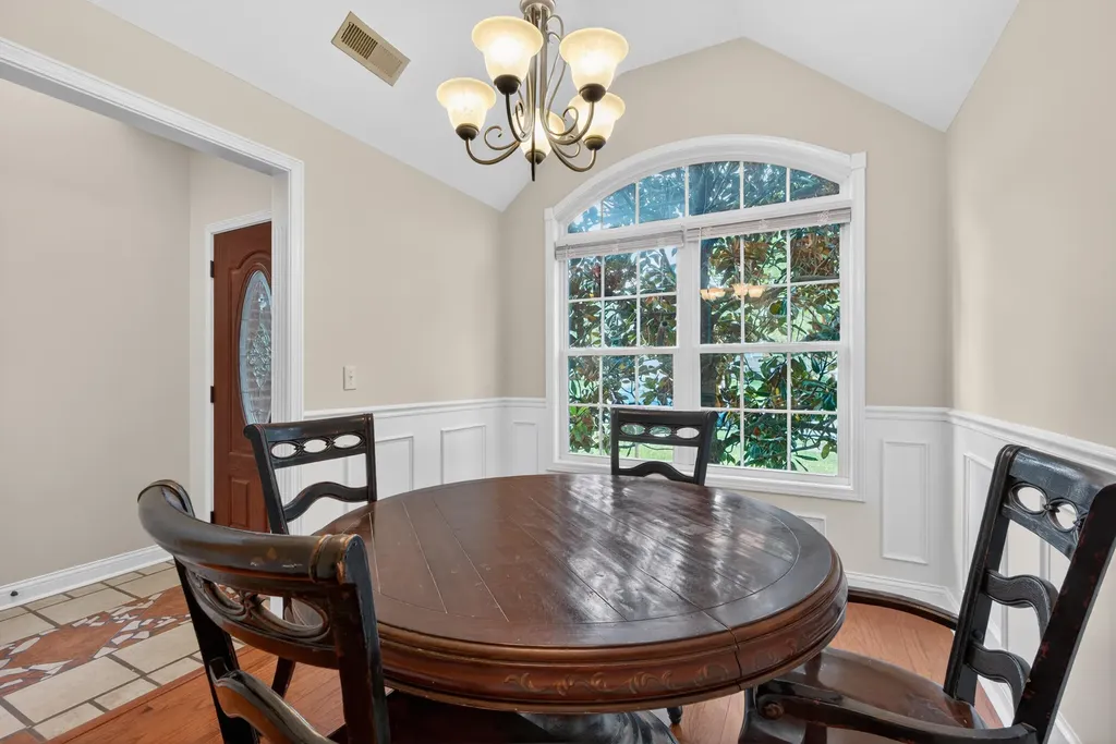 3373 Hibernia Pass Lexington KY 40509