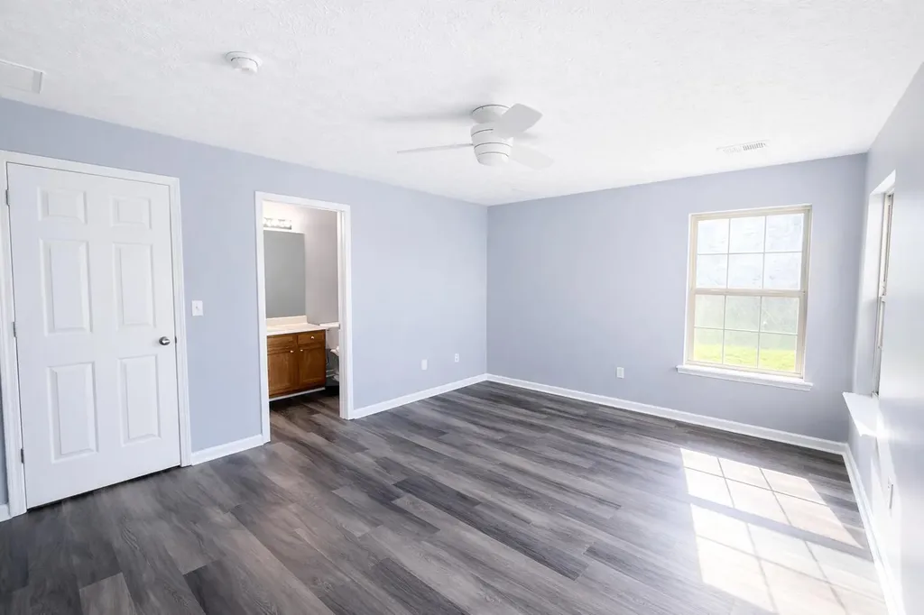 1010 Cedar Ridge Court Lawrenceburg KY 40342