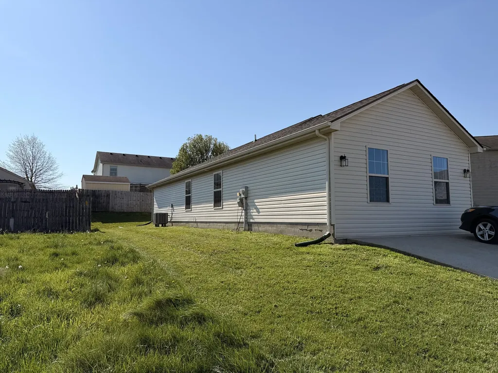 1010 Cedar Ridge Court Lawrenceburg KY 40342