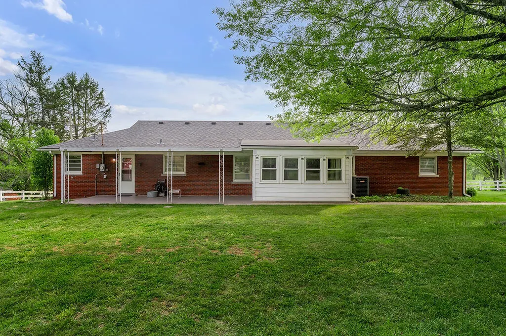 1152 Ashgrove Road Nicholasville KY 40356