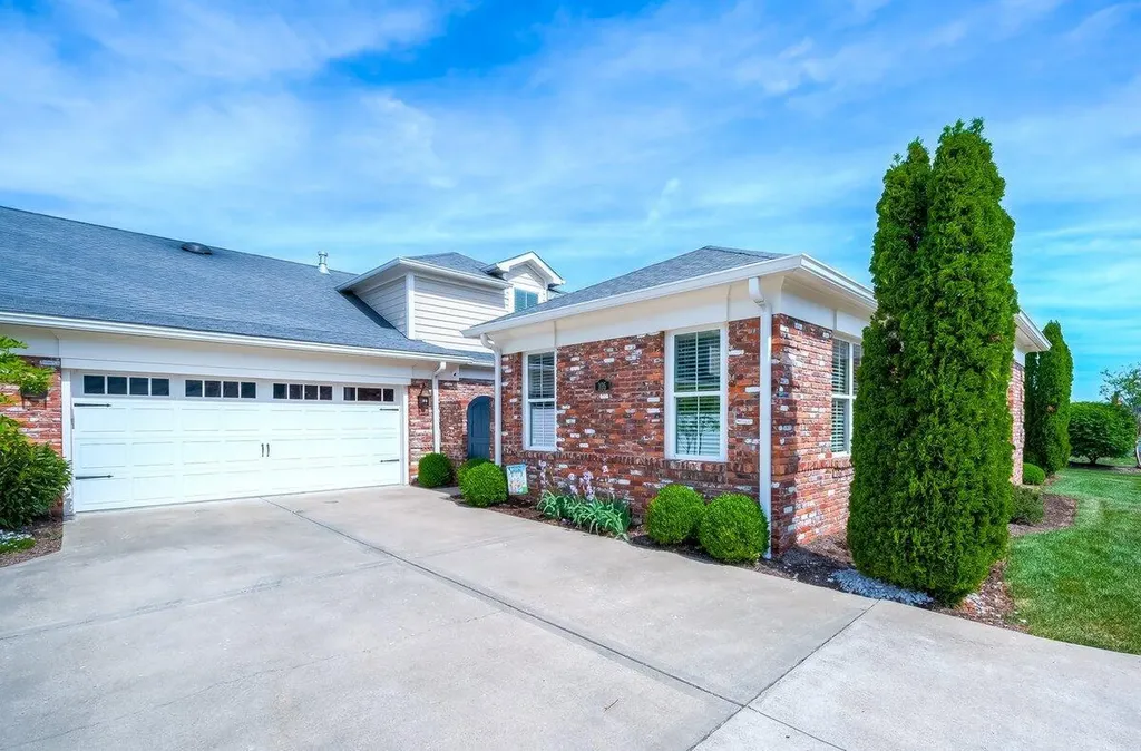 105 Petunia Court Nicholasville KY 40356