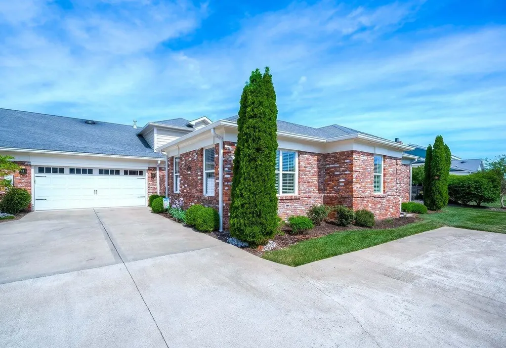 105 Petunia Court Nicholasville KY 40356
