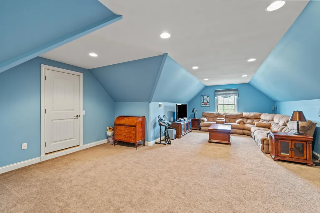 125 Covered Bridge Lane Frankfort KY 40601