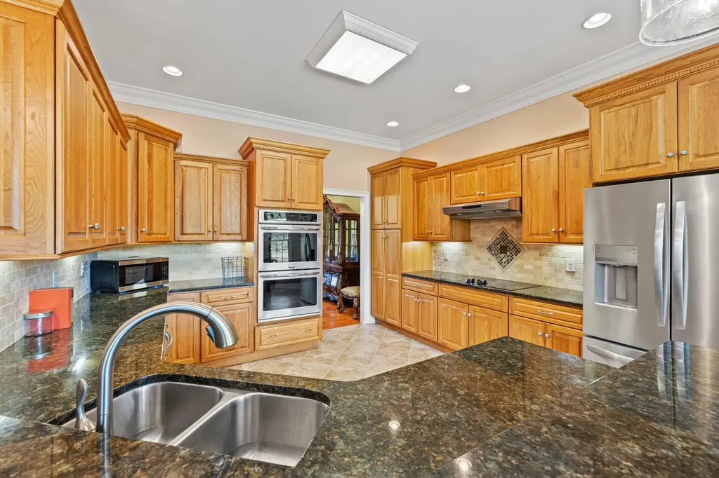 125 Covered Bridge Lane Frankfort KY 40601