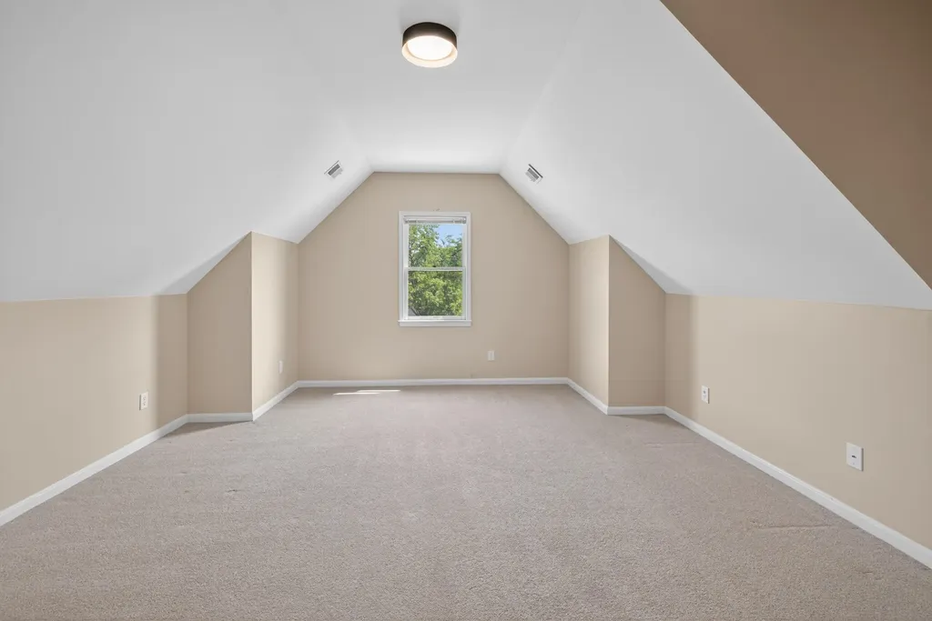 505 Huntersknoll Place Lexington KY 40509
