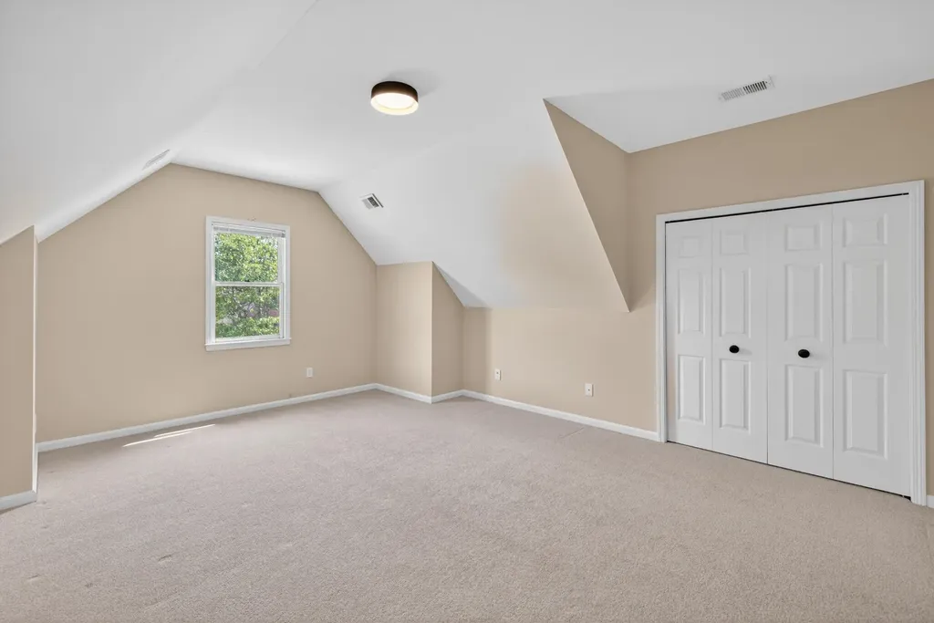 505 Huntersknoll Place Lexington KY 40509