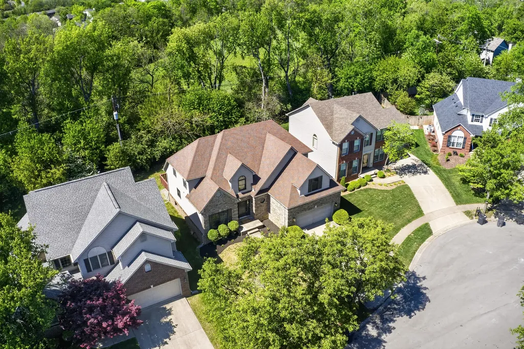 505 Huntersknoll Place Lexington KY 40509
